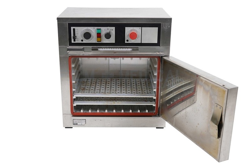 Oven / Steriliser 